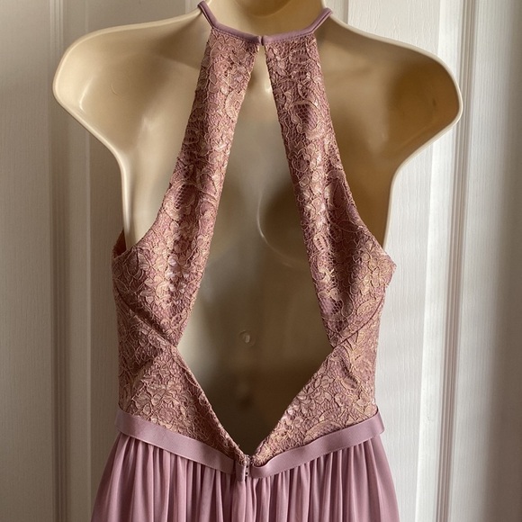 David's Bridal Rose Gold Metallic Open-Back Lace Long Bridesmaid Dress Size 8 - Picture 9 of 14